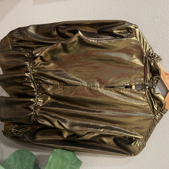 Black Gold Lame top perfect for the holidays! - Picture 4 of 5